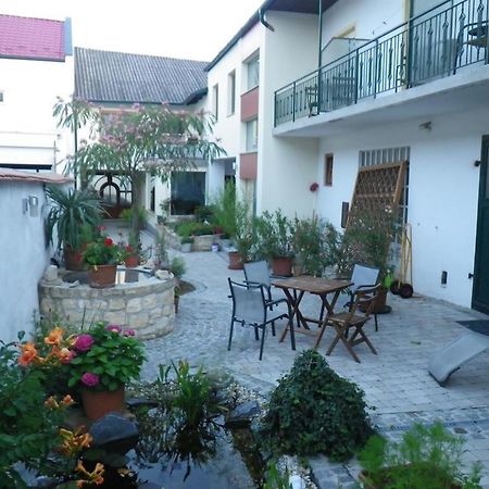 Gästehaus Auer Werner Jois Exterior foto